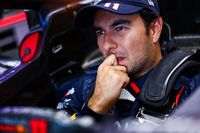 Horner a&uacute;n no olvida a Checo P&eacute;rez y dice intentaron ser leales con &eacute;l hasta el final
