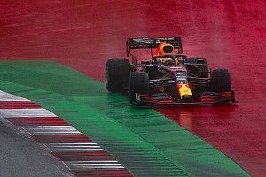 VIDEO: Schuiver van Verstappen in spectaculaire kwalificatie
