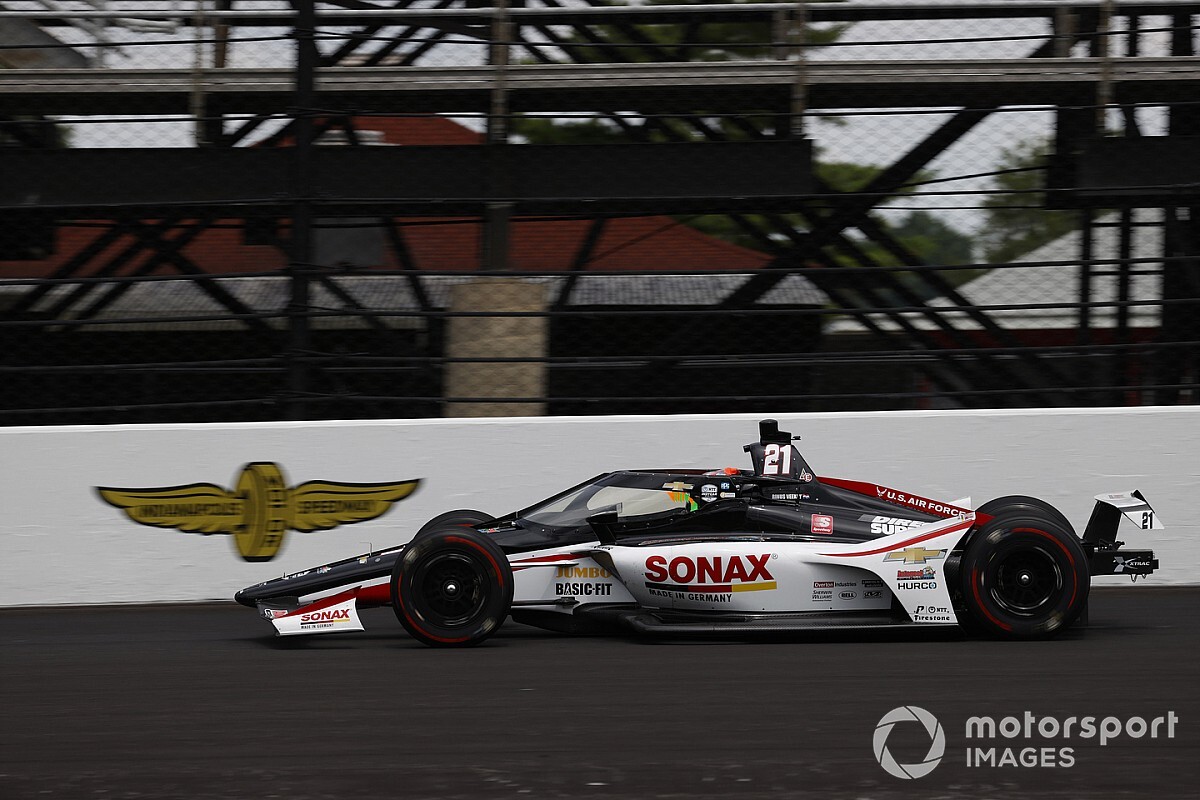 Veekay na Indy 500-test: "Vertrouwen getankt met goede auto"