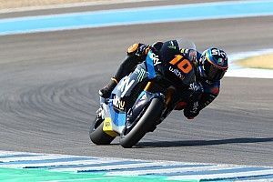 Jerez Moto2: Rossi protege Marini eases to victory