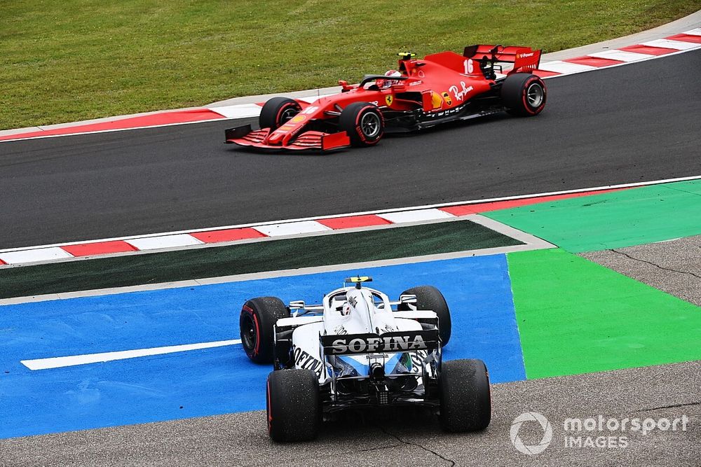 Latifi: "Williams gerçekten çok gelişti"