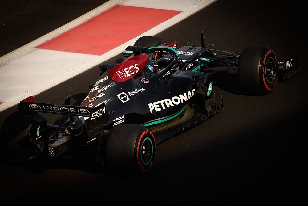 Lewis Hamilton, Mercedes W12