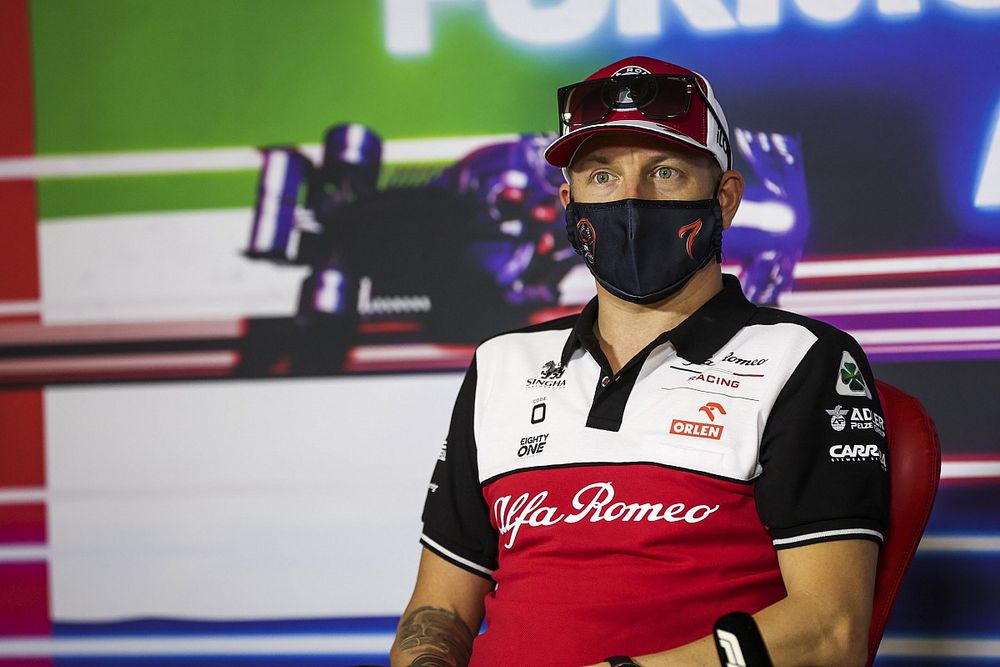 Raikkonen grapt over F1-afscheid: "Ben blij als het erop zit"