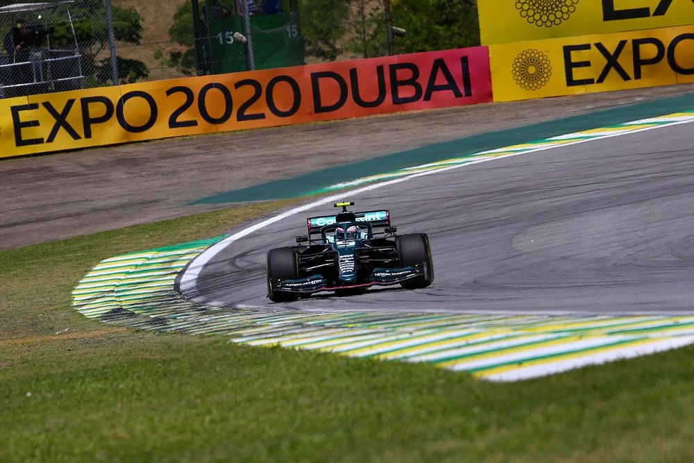 Vettel: "Katar'da antrenman seanslarını verimli geçirmeliyiz"