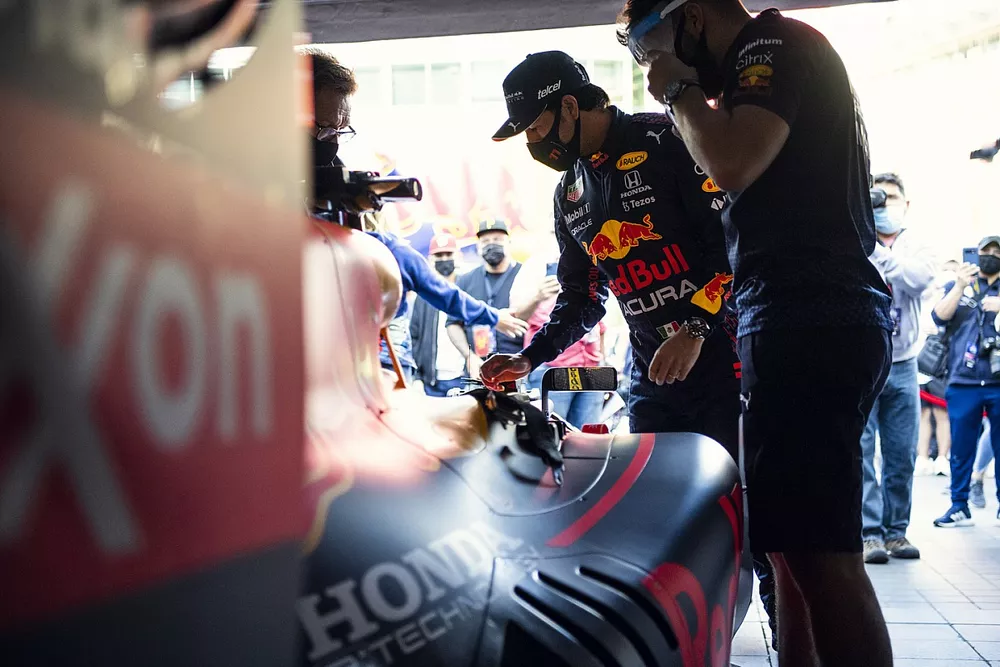 Sergio P&eacute;rez, Red Bull Racing RB16B