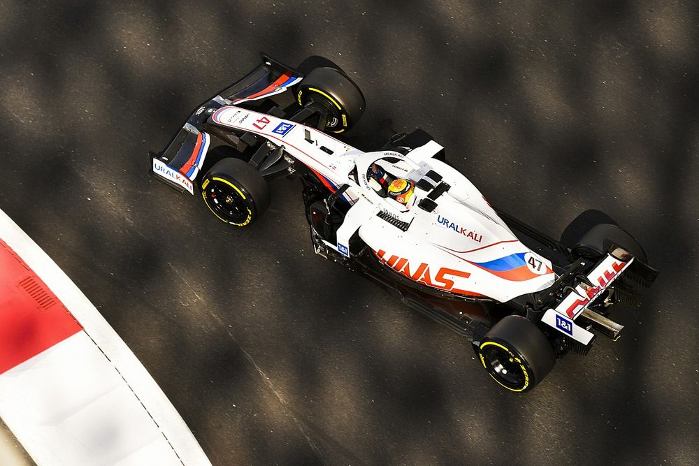 Dernier crash-test pour la Haas 2022 avant Noël