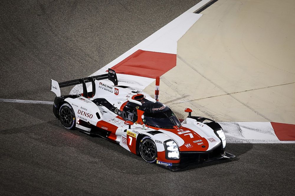 #7 Toyota Gazoo Racing Toyota GR010 - Hybrid: Mike Conway, Kamui Kobayashi,  José María López