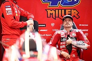 Miller topt tweede training in Valencia, Quartararo buiten top-tien