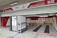 "Atrasos recorrentes trazem grandes problemas", diz chefe de Schumacher na F1