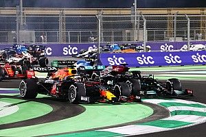 Villeneuve: Jeddah F1 lead battle was like “rental karting”