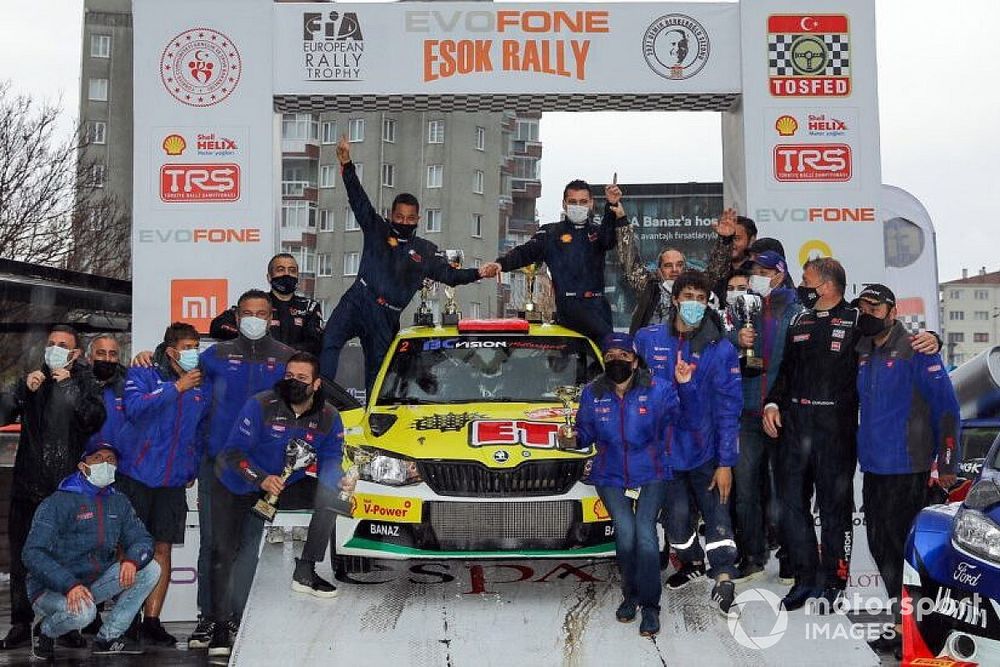 Esok Rallisi'ni Buğra Banaz kazandı!