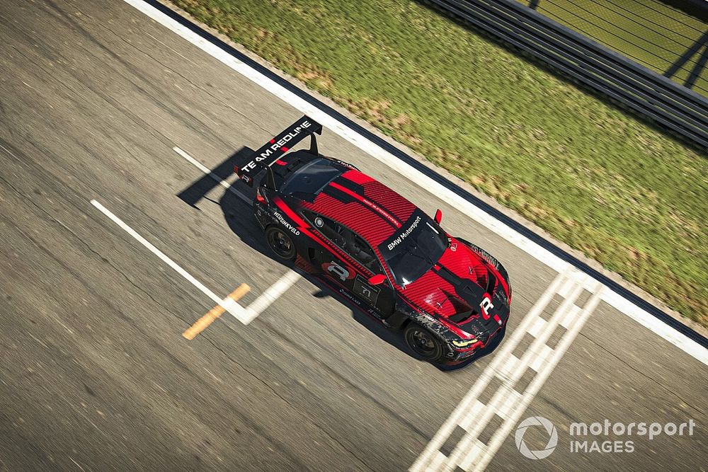 Verstappen wint met Team Redline in iRacing 24 uur van Nürburgring