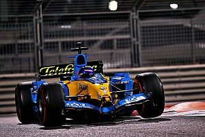 Alonso brilló con el Renault R25 en la noche de Abu Dhabi