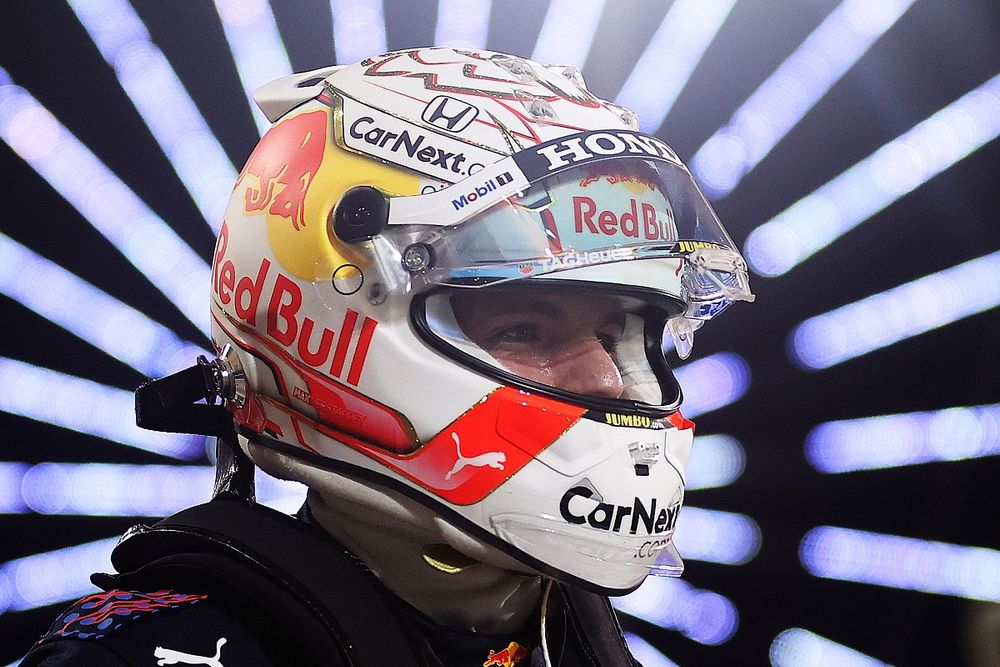 L'auteur de la pole position, Max Verstappen, Red Bull Racing  