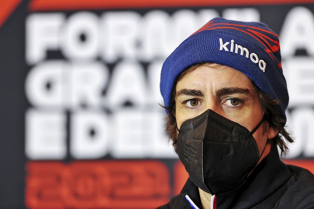 Alonso: “Heb zelf meer progressie te boeken dan de auto”