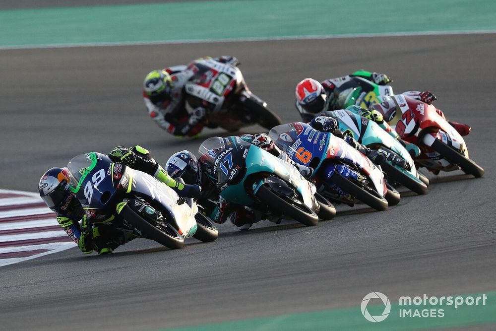 Stewards bestraffen Moto3-coureurs voor vechtpartij in Qatar