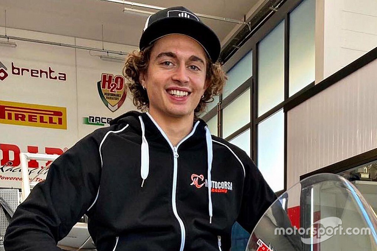 Musim 2021, Axel Bassani Debut World Superbike