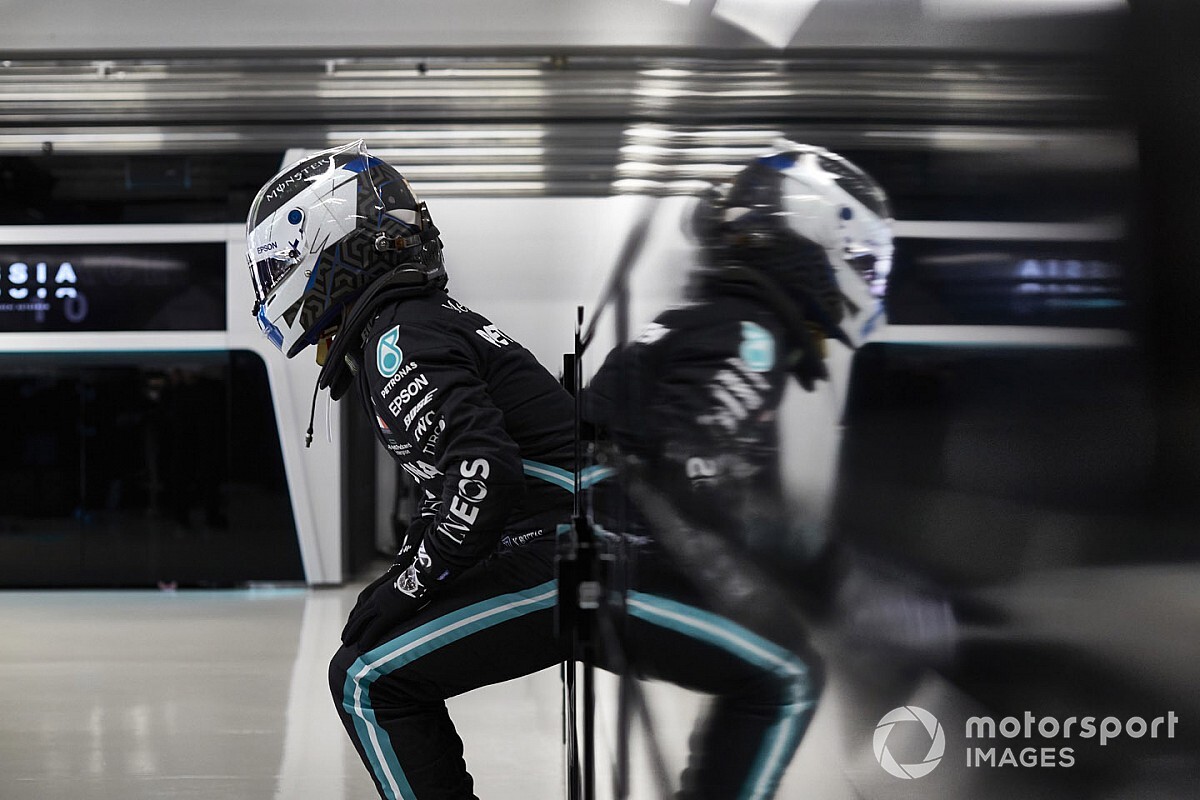 Rusya GP 1. antrenman: Bottas, Ricciardo'nun önünde lider!
