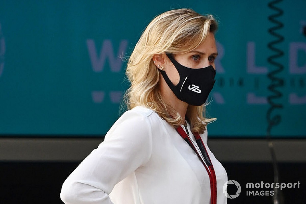 Kız arkadaşı, Bottas'ın motivasyonunu fotoğraflarla artırmaya çalışmış