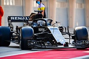 Renault zet Alonso en Zhou in tijdens test in Abu Dhabi