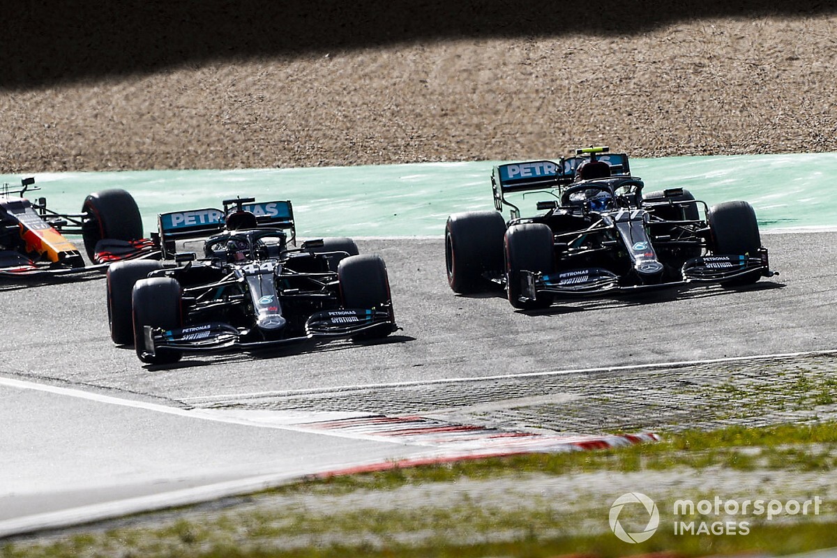 Bottas diz que "precisa de milagre" para alcançar Hamilton mas se recusa a jogar a toalha