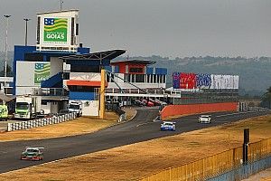 Veja como foram os treinos e corridas da sexta-feira da Porsche Cup em Goiânia