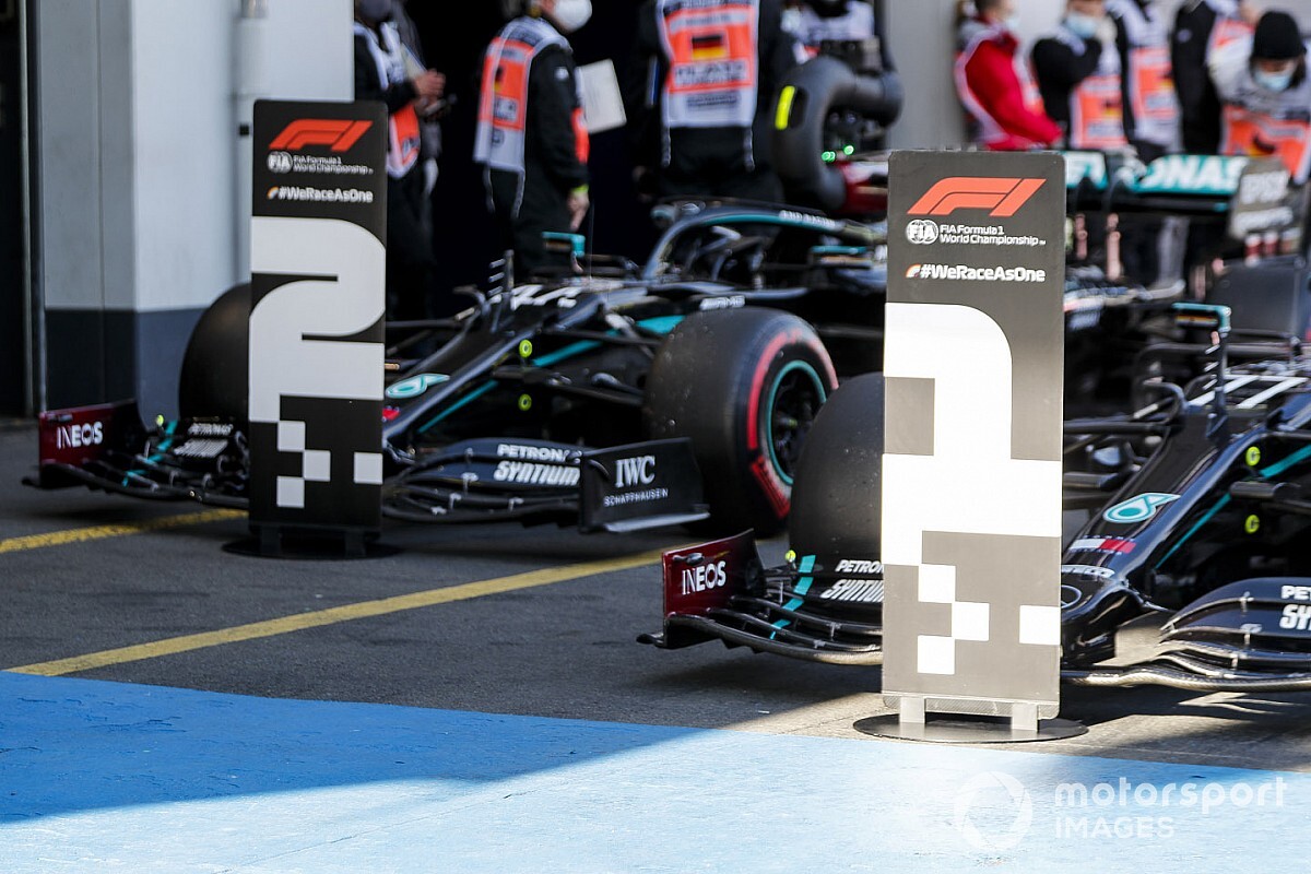 Daimler nie wycofa Mercedesa z F1
