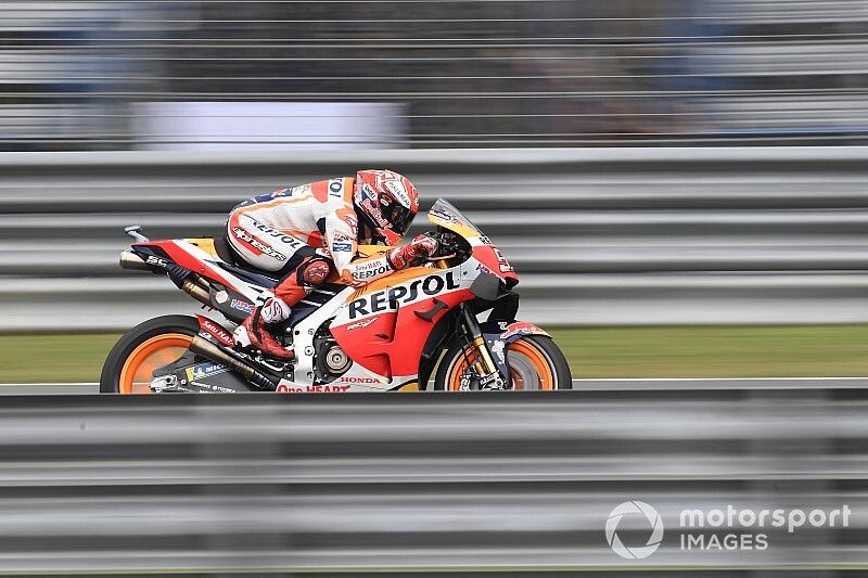 Puig: “Márquez está bien, cualquier otro piloto se hubiera desintegrado”