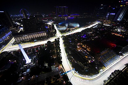 Lees terug: Vettel verschalkt Leclerc in Singapore