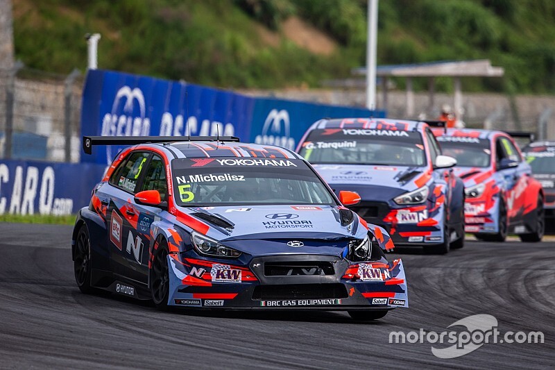 Michelisz zachowuje spokój