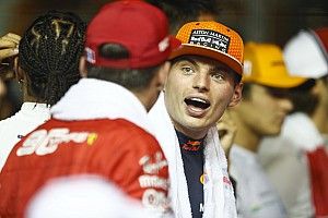 Verstappen: "Ferrari reageerde met undercut op mijn pitstop"