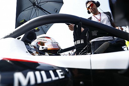 F2 Spa: De Vries pakt pole-position voor hoofdrace