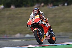 Bradl balas komentar Crutchlow
