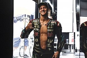 Los comisarios le devuelven el tiempo y Quartararo lidera el FP2