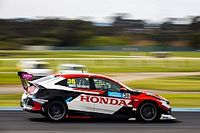 Girolami domina el viernes del TCR Australia