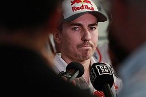 Lorenzo esclusivo: "A volte è deludente anche il meglio di me"