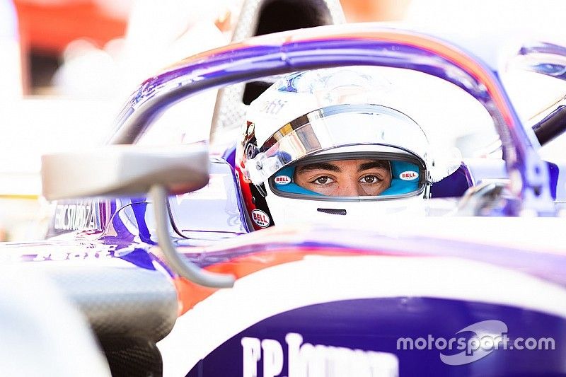 Alesi penalised for hitting Deletraz on qualifying out lap