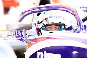 Alesi penalised for hitting Deletraz on qualifying out lap