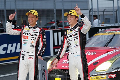 あわやQ1敗退からの大逆転……11号車GAINER GT-Rが”令和初戦”を勝利