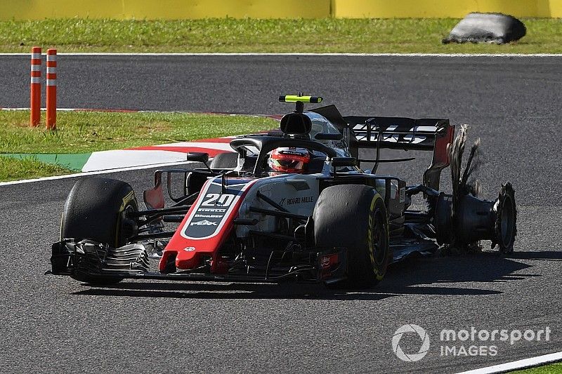 Kevin Magnussen, Haas F1 Team VF-18, victime d'une crevaison