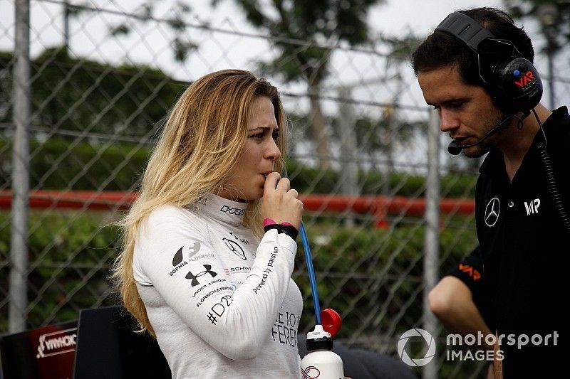Nach schwerem Formel-3-Crash: Sophia Flörsch fliegt nach Deutschland zurück
