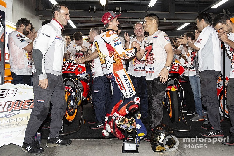 Presidente da Honda quer Márquez na equipe “para sempre”