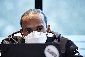 F1 - Villeneuve fala sobre situação 'complicada' de Hamilton e dispara: Outros campeões disseram basta