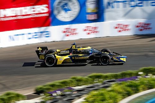 Херта выиграл квалификацию IndyCar в Лонг-Бич