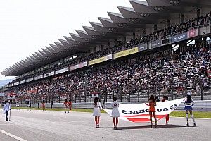 スーパーGTのカーボンニュートラル化は“eフューエル”から? レース距離増加の計画も明らかに