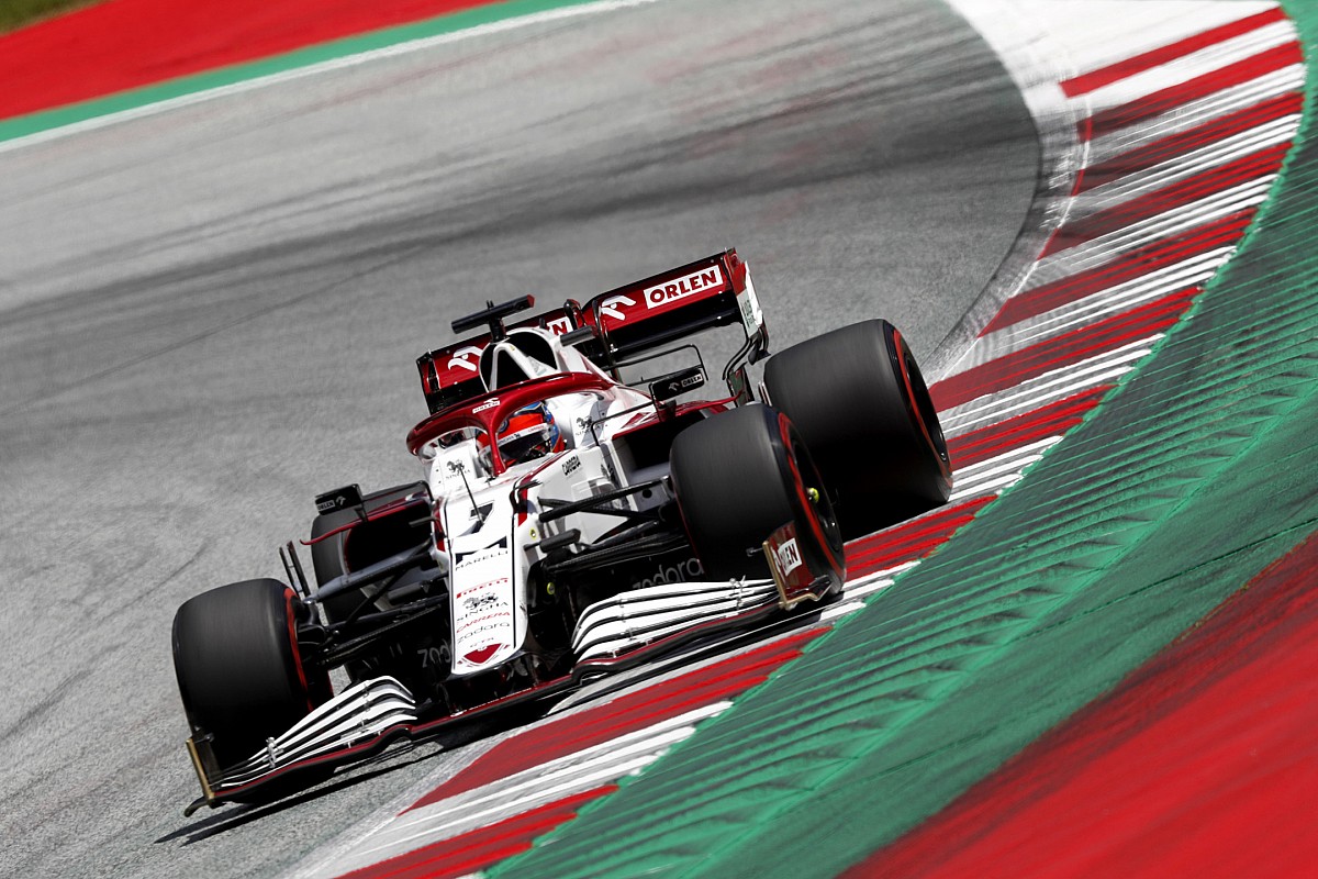 Raikkonen: "Vettel ile temas, sonucu etkilemedi"