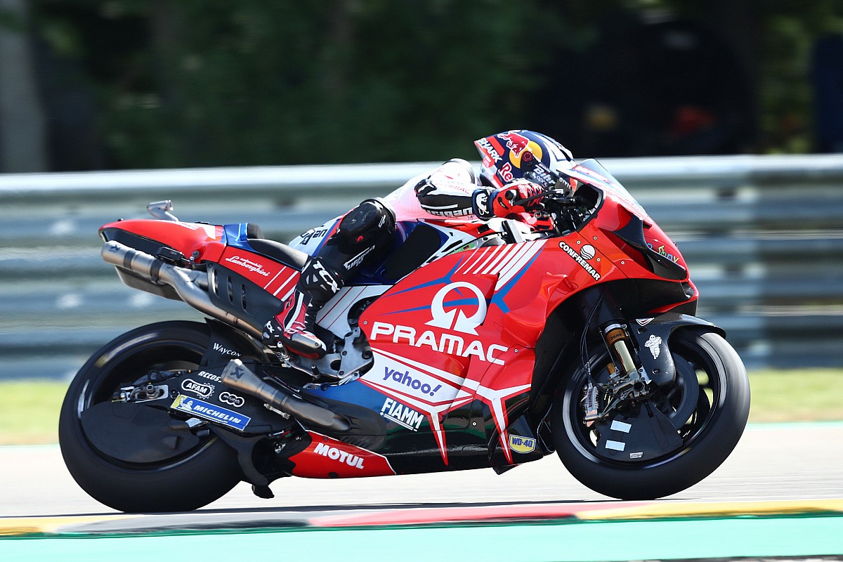 Zarco verschalkt Quartararo in strijd om pole op Sachsenring