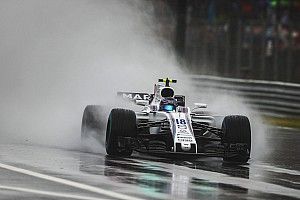 Mais jovem na 1ª fila na F1, Stroll comemora 2º na Itália