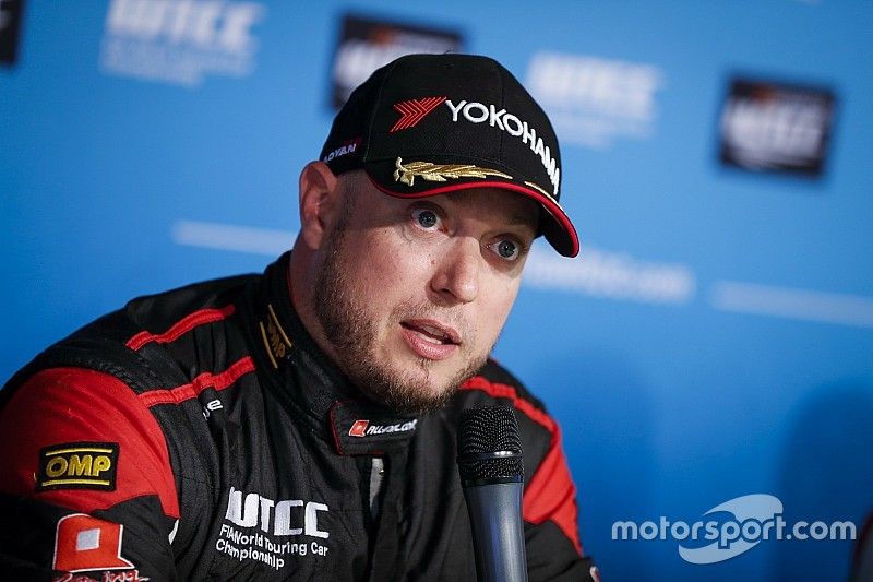 Press Conference, Rob Huff, All-Inkl Motorsport, Citroën C-Elysée WTCC