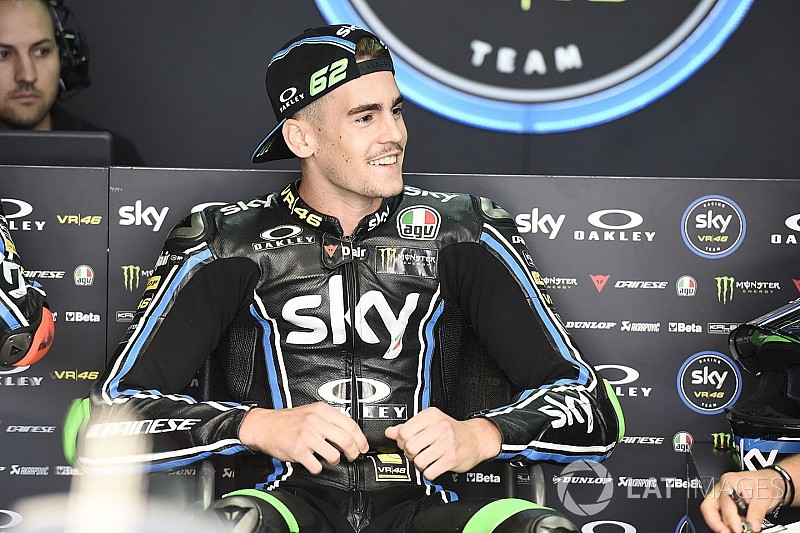 Stefano Manzi continua in Moto2 nel 2018: approda al Forward Racing